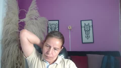 KARLYE online show from September 2025 01:27:02 AM