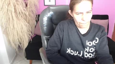 KARLYE online show from September 2025 02:13:02 AM