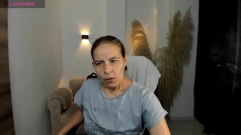 KARLYE online show from February 2026 01:17:01 AM