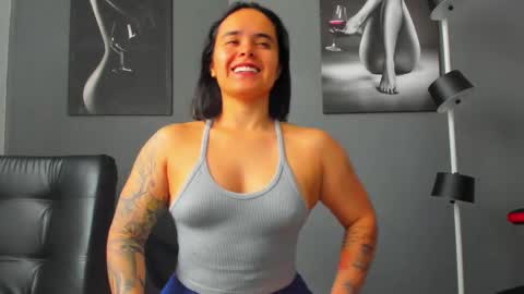   online show from October 2025 04:22:01 PM