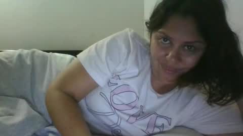 Snapshot of karol_gill chatting on December 2024 10:17:02 AM Karol online show from December 2024 10:17:02 AM