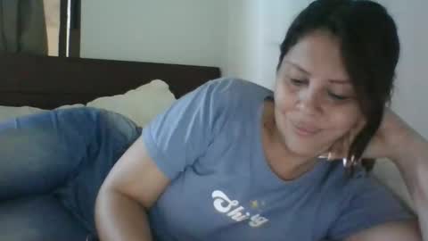 Snapshot of karol_gill chatting on December 2024 04:27:02 PM Karol online show from December 2024 04:27:02 PM