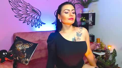 Karol Kenedy online show from February 2025 05:34:02 AM