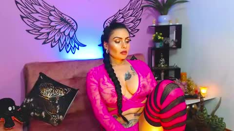 Karol Kenedy online show from March 2025 09:33:02 AM