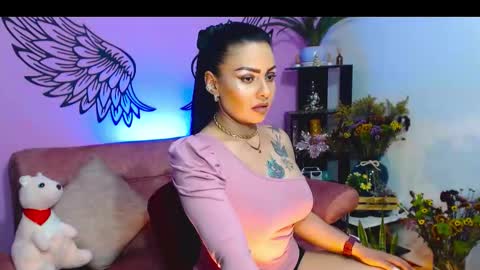 Karol Kenedy online show from September 2025 05:06:02 AM