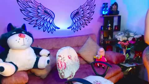 Karol Kenedy online show from May 2026 06:11:01 AM