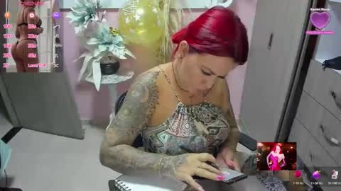 kAROL MILF   online show from May 2026 01:00:02 AM