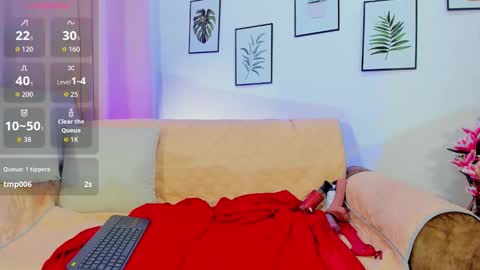 Snapshot of karol_w10 chatting on October 2025 12:17:01 PM karol_w10 online show from October 2025 12:17:01 PM