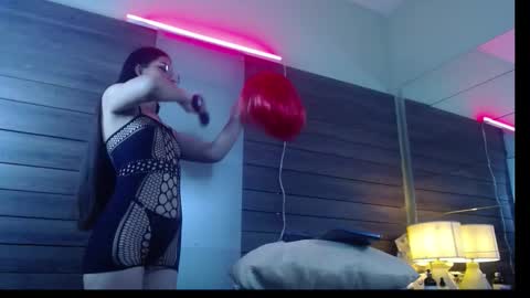 Snapshot of karol_yesenia chatting on September 2025 01:45:02 PM karol_yesenia online show from September 2025 01:45:02 PM
