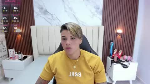 Karol and Luna online show from February 2025 02:44:02 AM