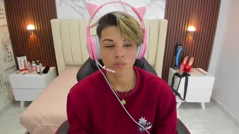 Karol and Luna online show from February 2025 02:36:02 AM