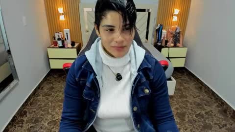 Karol and Luna online show from December 2025 07:30:02 PM