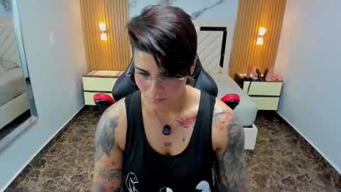 Karol and Luna online show from March 2026 07:28:02 PM