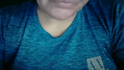 karolbb online show from December 2024 08:25:02 PM