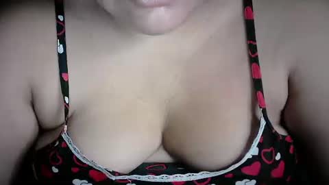 karolbb online show from December 2024 10:55:02 AM