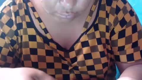 karolbb online show from January 2025 12:35:02 PM