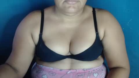 karolbb online show from January 2025 11:21:02 AM