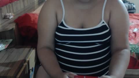Snapshot of karolbb21 chatting on May 2026 11:20:01 PM karolbb21 online show from May 2026 11:20:01 PM