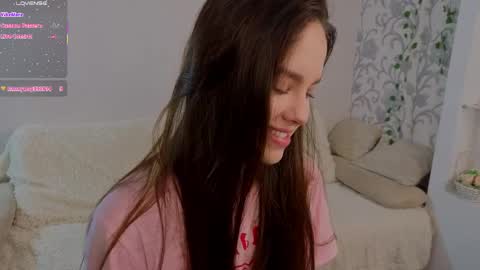 Molly online show from April 2026 06:16:02 AM