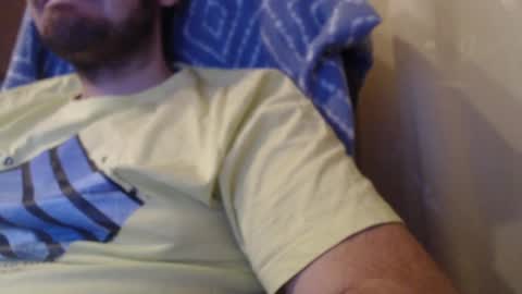 Karol  online show from February 2025 06:38:01 PM