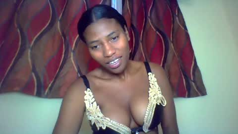 karoliee online show from June 2026 11:03:02 AM