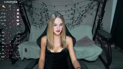 Snapshot of karolinahayes chatting on July 2026 04:49:01 PM KarolinaHayes online show from July 2026 04:49:01 PM