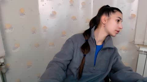 Snapshot of karolinamex_ chatting on February 2025 06:54:01 AM Karolina online show from February 2025 06:54:01 AM