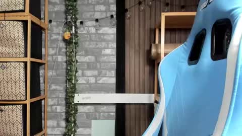 karoline121 online show from September 2025 08:19:01 PM