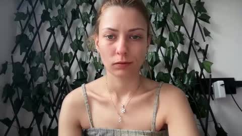 karoline121 online show from February 2026 08:18:01 AM