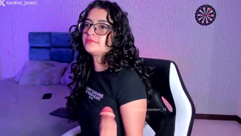 Karoline  online show from April 2026 08:15:01 PM
