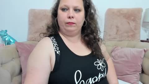 Snapshot of karolinejoyy chatting on March 2025 11:25:01 PM KarolineJoyy online show from March 2025 11:25:01 PM