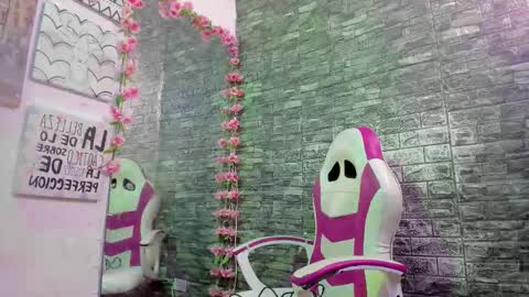 Snapshot of karoll__sex chatting on February 2026 12:38:02 PM KAROLL online show from February 2026 12:38:02 PM