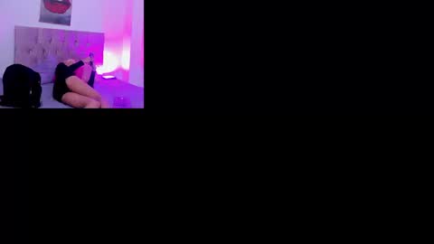karollaandjhonx online show from September 2025 12:51:01 PM