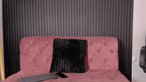 karolwest_ online show from January 2026 12:30:01 PM