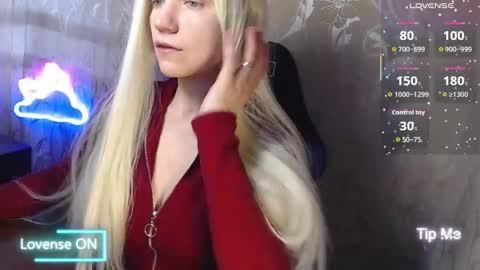 Caroline Fox online show from March 2026 09:05:02 AM