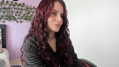 kassandra james online show from December 2024 04:59:02 PM