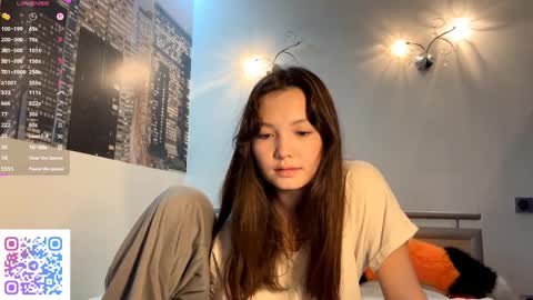 Kira online show from September 2025 10:19:01 AM