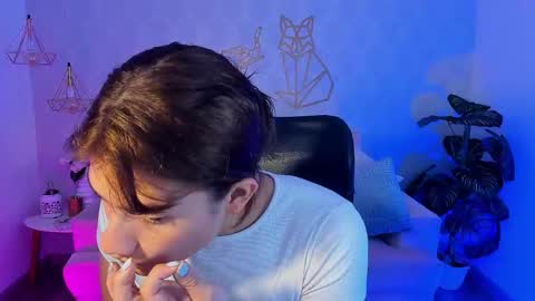 kassmonroe online show from September 2025 07:02:02 PM