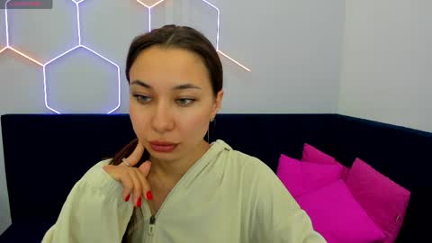 Snapshot of kat__cat chatting on May 2026 08:42:02 AM kat__cat online show from May 2026 08:42:02 AM