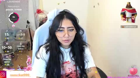 Snapshot of kat_ly_chan chatting on December 2024 07:18:02 PM Kat online show from December 2024 07:18:02 PM