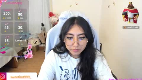 Snapshot of kat_ly_chan chatting on January 2025 03:58:01 PM Kat online show from January 2025 03:58:01 PM