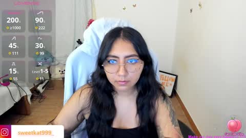 Snapshot of kat_ly_chan chatting on February 2025 12:37:01 PM Kat online show from February 2025 12:37:01 PM