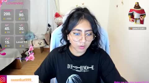 Snapshot of kat_ly_chan chatting on February 2025 05:42:01 PM Kat online show from February 2025 05:42:01 PM