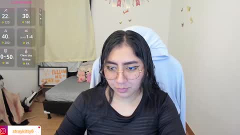 Snapshot of kat_ly_chan chatting on September 2025 12:54:01 AM Kat online show from September 2025 12:54:01 AM