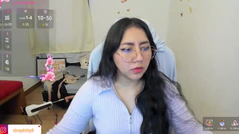 Snapshot of kat_ly_chan chatting on November 2025 02:28:01 PM Kat online show from November 2025 02:28:01 PM