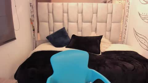 K A T A  H O O T online show from September 2025 09:49:01 PM