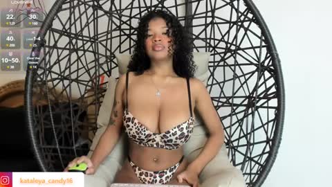 Kataleya online show from December 2024 10:02:02 PM