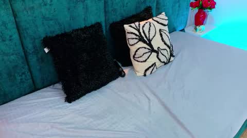 Kataleya  Liam online show from November 2025 09:06:02 PM