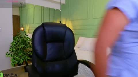 Kat online show from April 2026 11:59:01 AM