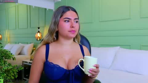 Snapshot of kataliina_18 chatting on April 2026 11:56:01 AM Kat online show from April 2026 11:56:01 AM